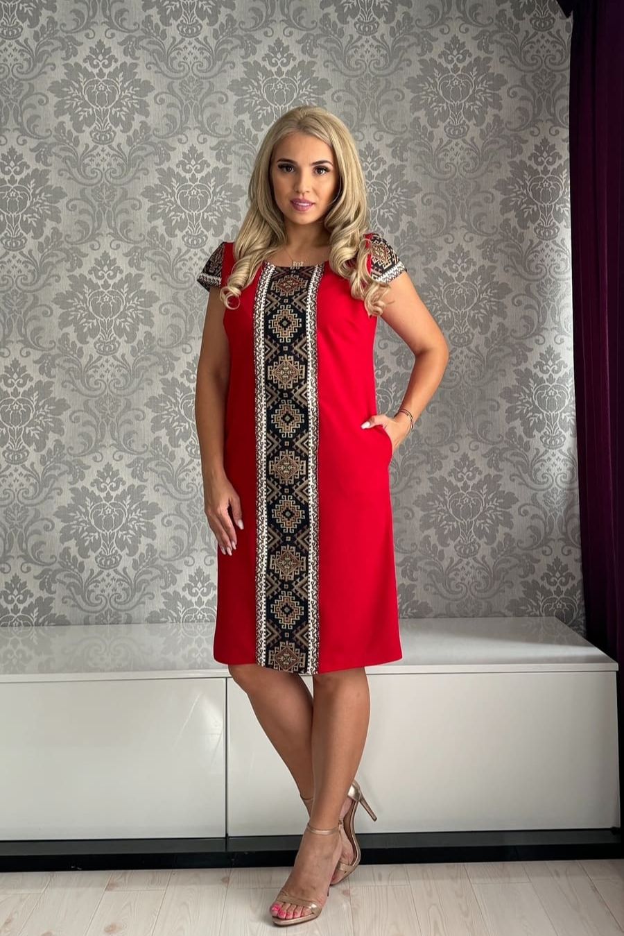 Rochie Marioara aripioara brau inchis rosu