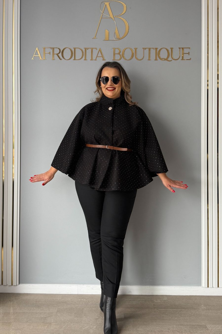 Poncho Madalina