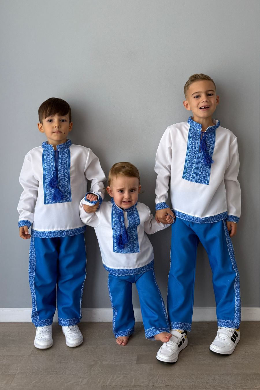 Costum popular baieti Milan