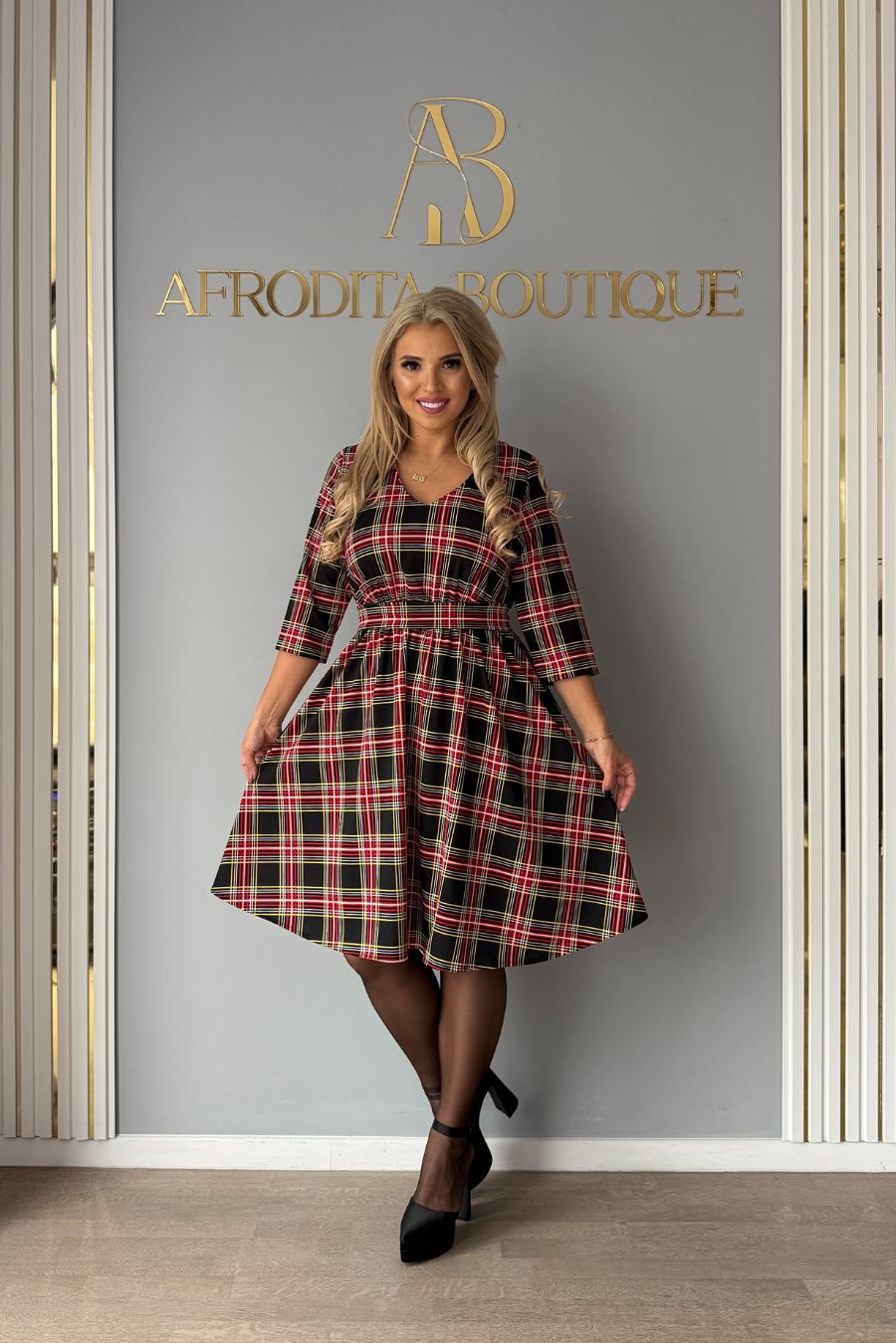 Rochie Samy carou
