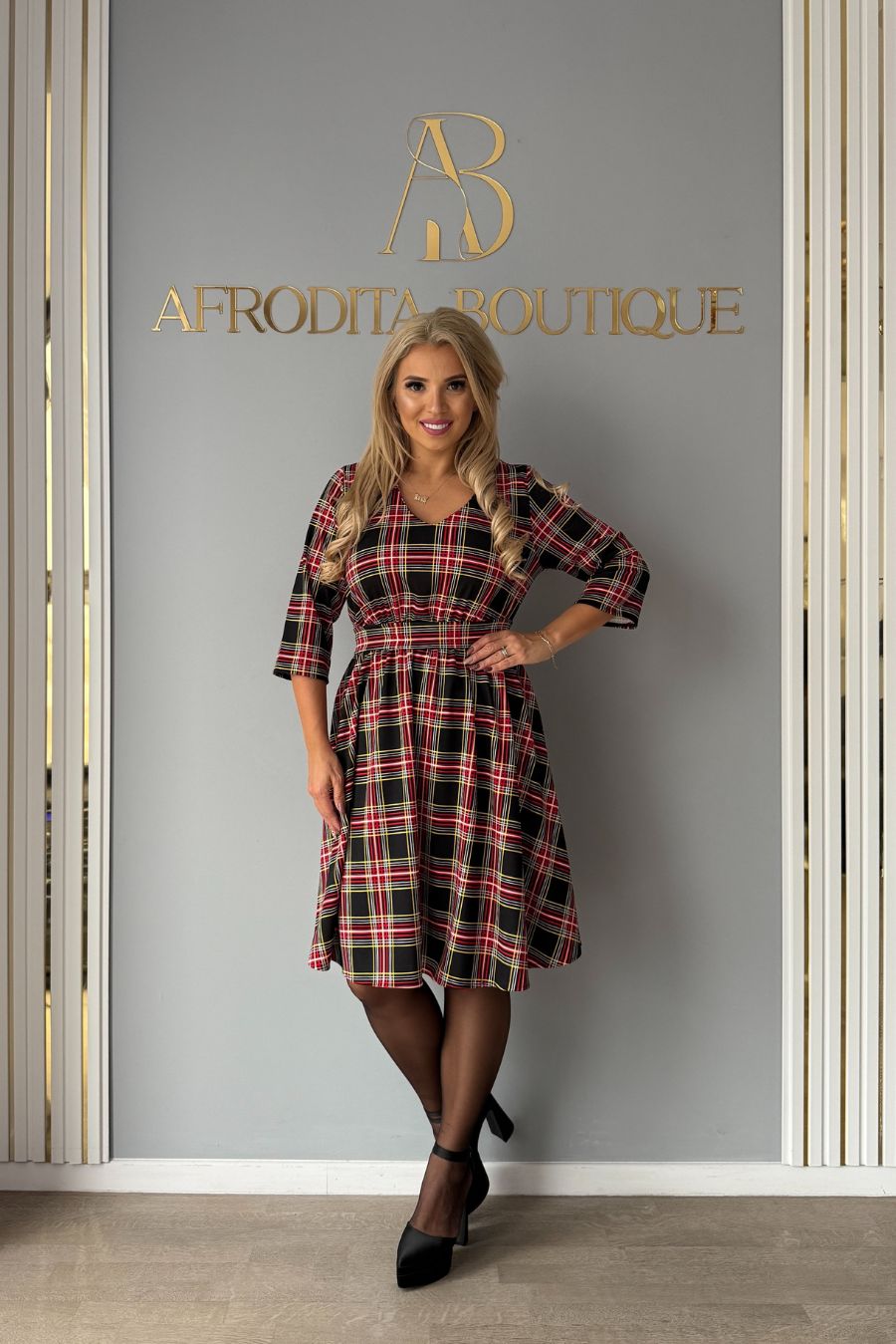 Rochie Samy carou