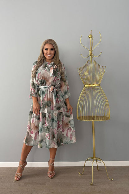 Rochie Iusty