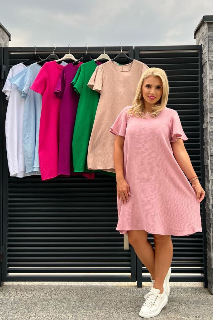 Rochie Ioana muselina roz