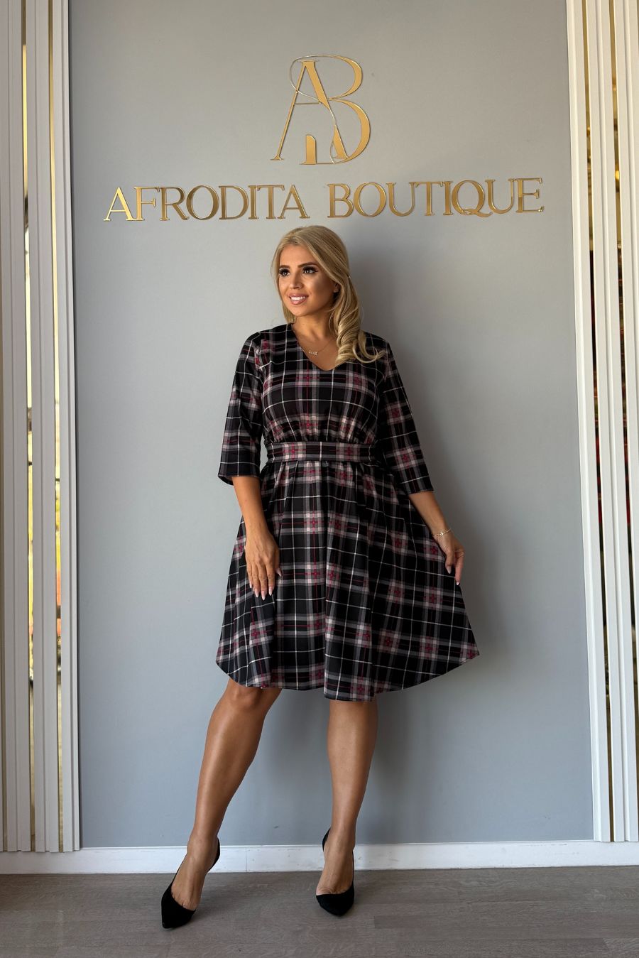 Rochie Samy carou