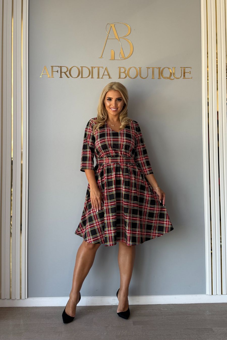 Rochie Samy carou