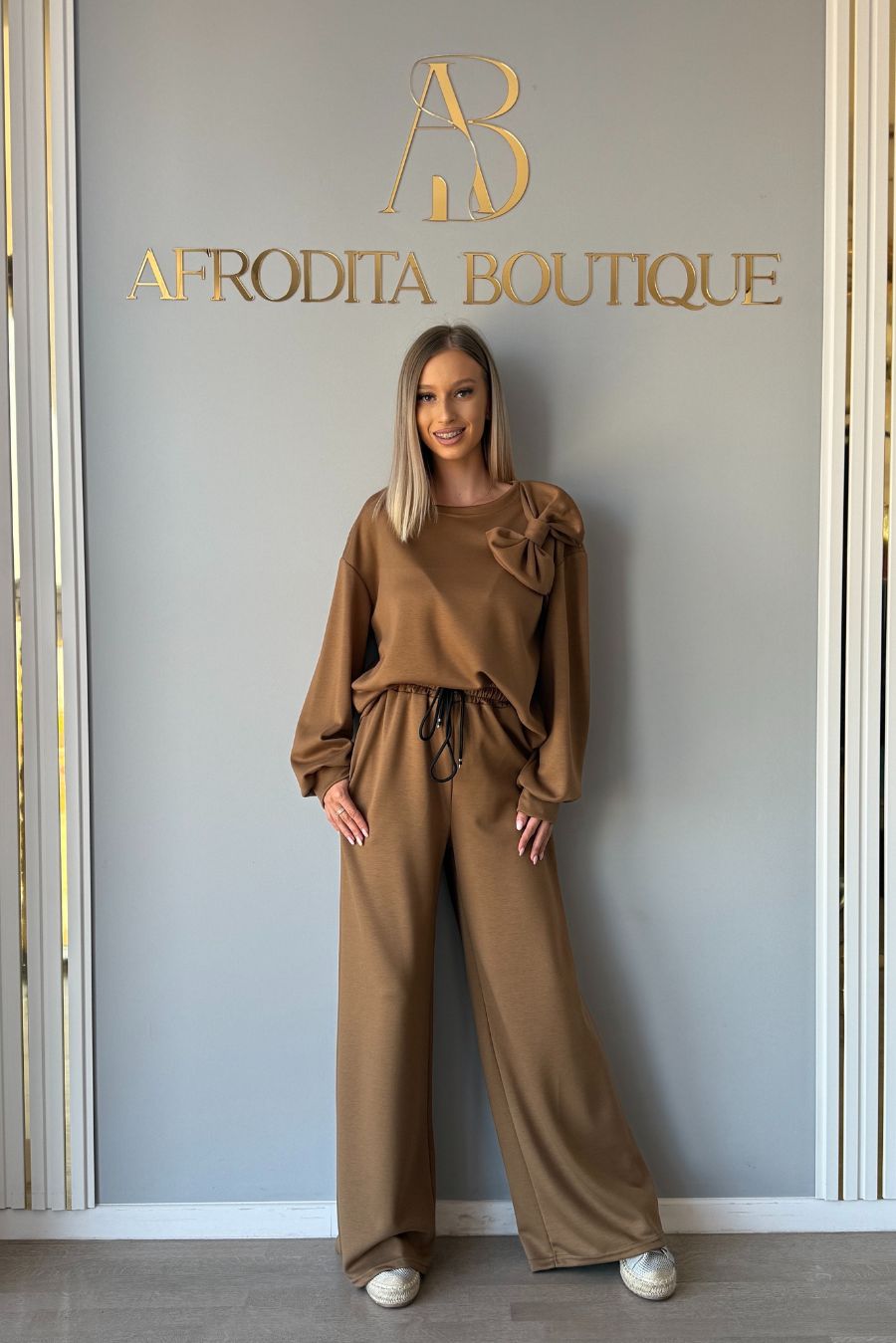 Set Ionela