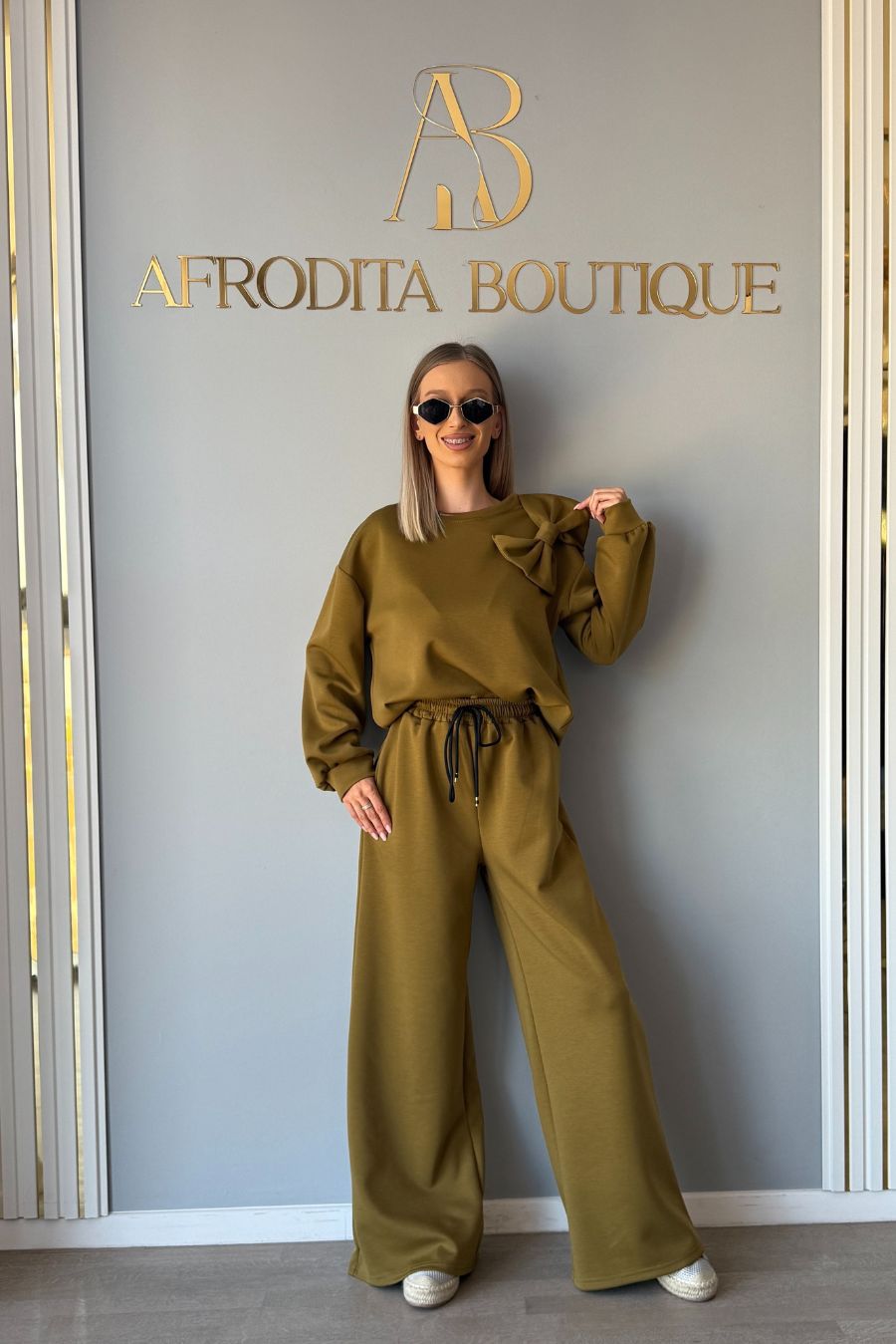 Set Ionela