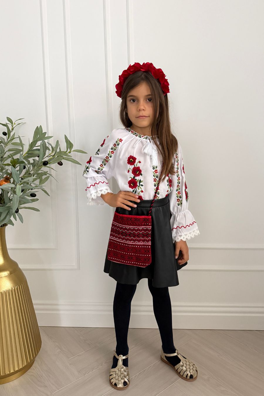 Traistuta traditionala rosie